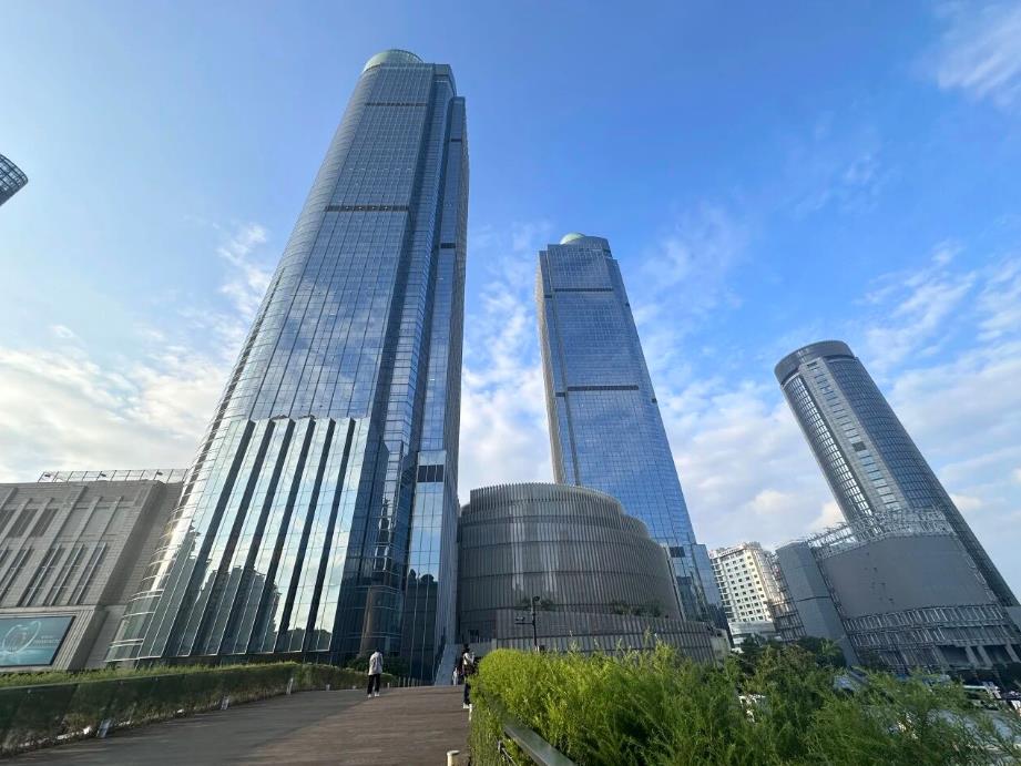 港汇恒隆广场外立面全景
